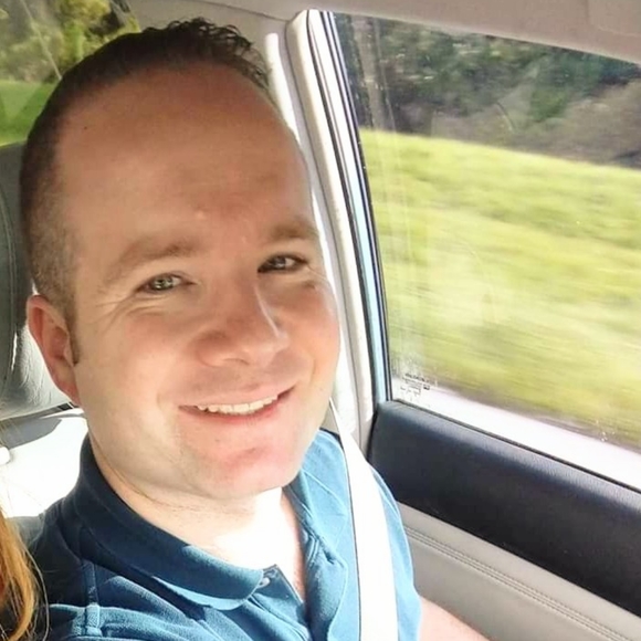 Meet your Posher, Omar - Picture 3 of 3